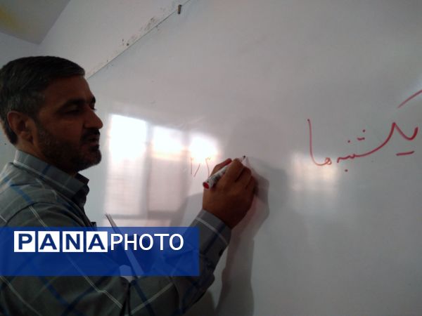 افتتاحیه ترم پاییز کلاس‌های دارالقرآن مرحوم حیدری در شهرستان خلیل‌آباد