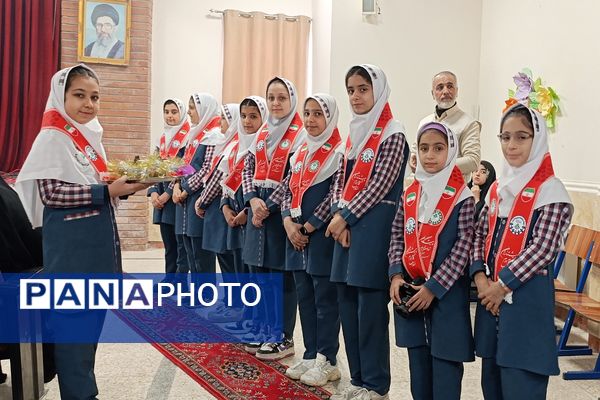 عطر حسینی در مدرسه شهدای ۱۵خرداد قرچک 