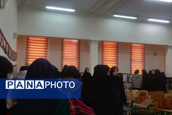 ژوژمان گرافیک در هنرستان اسوه رباط‌کریم