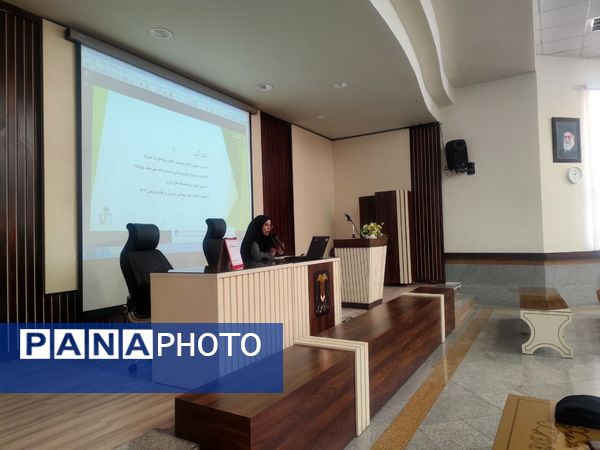 نشست تخصصی رابطین پژوهش؛ گامی برای توسعه علمی مدارس ناحیه ۶