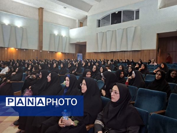 سومین شب جشن‌های نکوداشت مقام معلم در شهرستان کاشمر 
