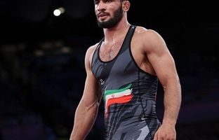 تسلیم الکساندروف  مقابل مهمدی