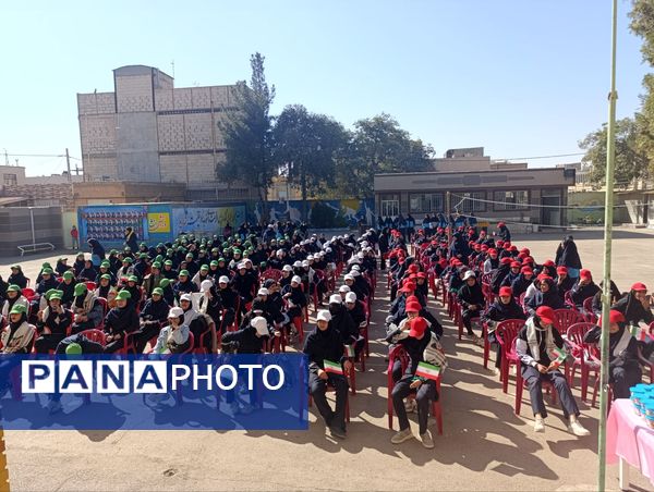 بزرگداشت روز دانش آموز در دبیرستان شاهد قدسیان 