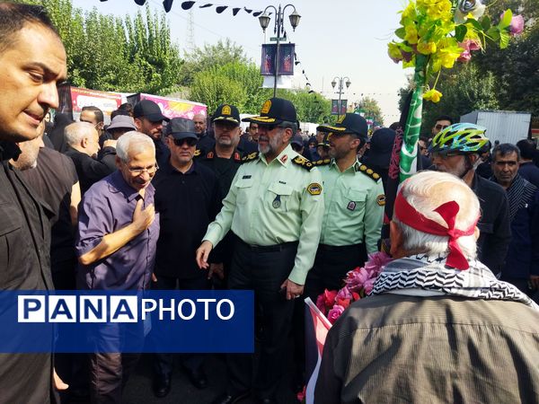 عشق به امام حسین (ع) زمان و مکان نمی‌شناسد