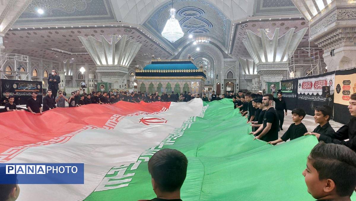 فرهنگیان منطقه ۱۴ تهران، به سرداران شهید جنگ ۱۲ روزه ادای احترام کردند