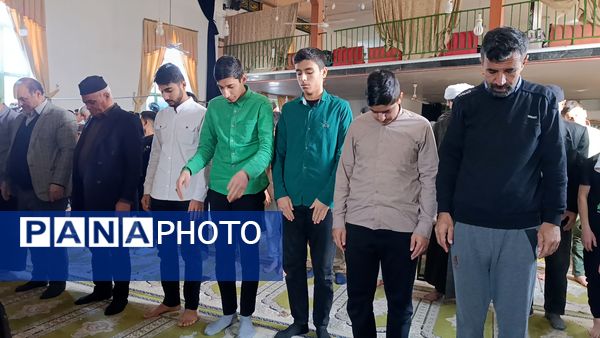 جلوه‌هایی از اعتکاف پسران آشخانه 