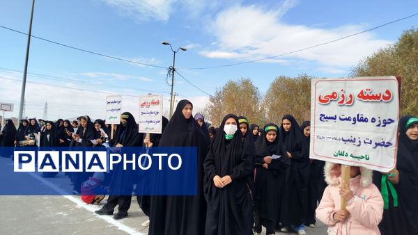 نمایش اقتدار بسیجیان در نورآباد به‌مناسبت هفته بسیج مستضعفین