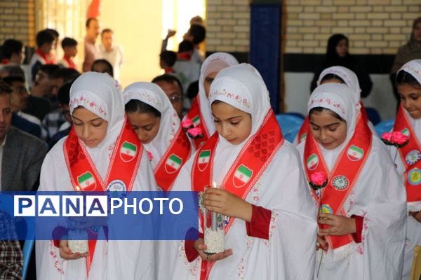 جشن گرامیداشت مقام معلم در شهر آشخانه 