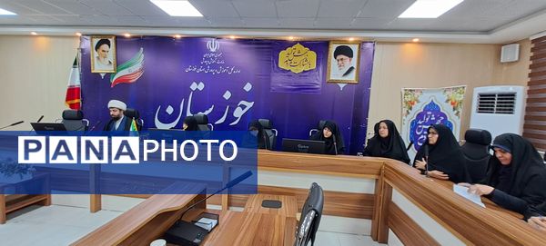 برگزاری کارگاه دانش‌افزایی دیدگاه امام خمینی (ره) به نقش سیاسی بانوان در خانواده و جامعه