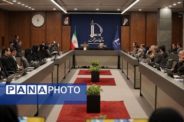 نشست نخبگانی دانشجویان با وزیرعلوم در مشهد