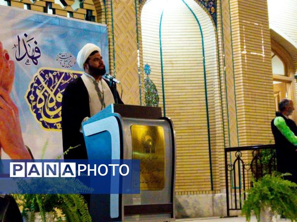 اجتماع سکوتت را بشکن 