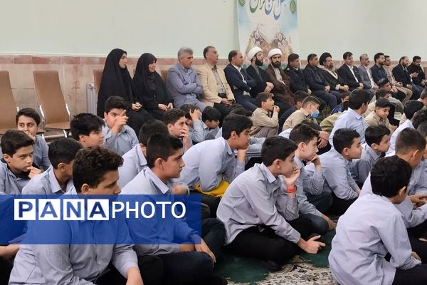 طنین زنگ قرآن و عترت در پیشوا؛ آغاز روزی معنوی در کنار مسئولان