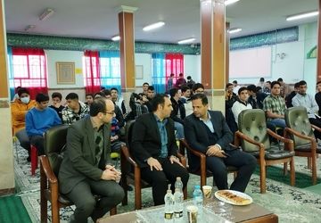 هفته پژوهش و فناوری در مدرسه نمونه دولتی دکتر هشترودی ملارد