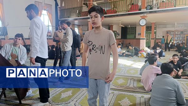 جلوه‌هایی از اعتکاف پسران آشخانه 