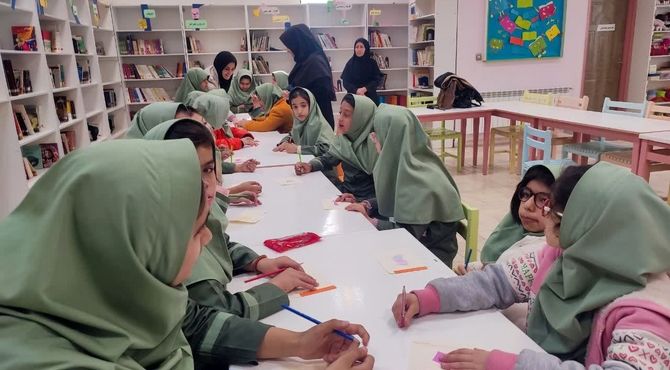 بازدید دانش‌آموزان دبستان میلاد از کانون پرورش فکری کودکان و نوجوانان شماره ۳ نیشابور 