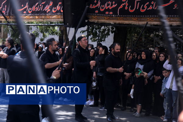 ظهر عاشورایی شهر اولین‌ها