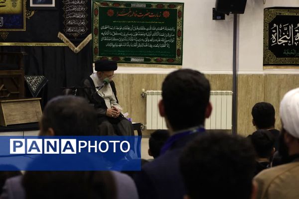 بدرقه معنوی ۷۰ پیشتاز گلستان به حج عمره در بیت‌الزهرا آیت‌الله نورمفیدی