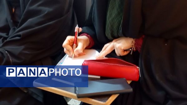 کارگاه آموزشی کمک‌های اولیه سازمان دانش‌آموزی ناحیه 2 کرج 