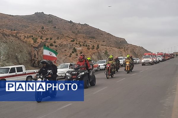 رژه ناوگان خودرویی آتش‌نشانی مشهد 