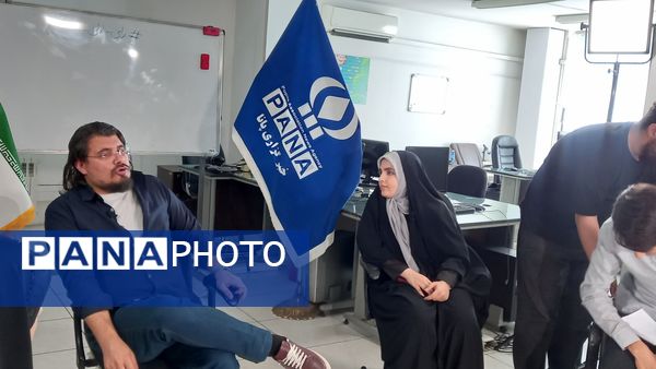 حضور دانش‌آموز خبرنگاران پانا شهرستان‌های تهران در مناظره و نشست انتخاباتی ر‌أی‌اولی‌ها