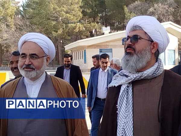  بازدید معاون فرهنگی و اجتماعی و زیارت استانداری استان خراسان رضوی از بامشار شهرستان کاشمر 