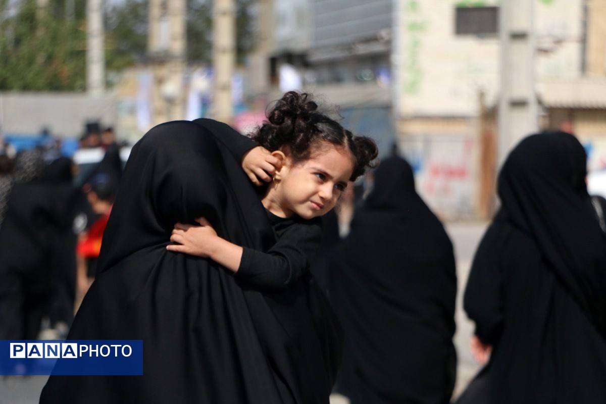 امروز خیابانهای شهر صفادشت، میزبان جاماندگان اربعین حسینی بود 