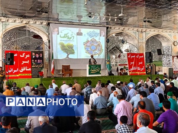 نماز جمعه؛ خواستگاه عبادت و سنگر علم و سیاست 
