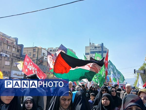 حضور پرشور مردم ولایت مدار مشهدی در راهپیمایی روز قدس