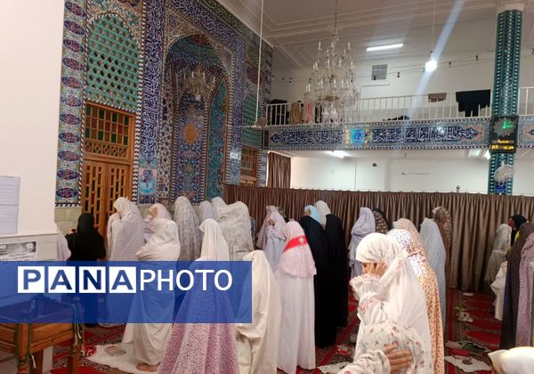 جماعت در اعتکاف دانش‌آموزی، طعم شیرین بندگی