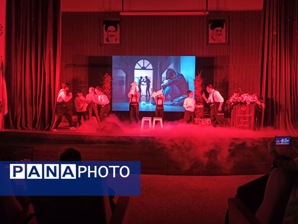 نشست طرح نماد در تالار تربیت ؛ گامی برای تقویت مراقبت اجتماعی دانش‌آموزان 