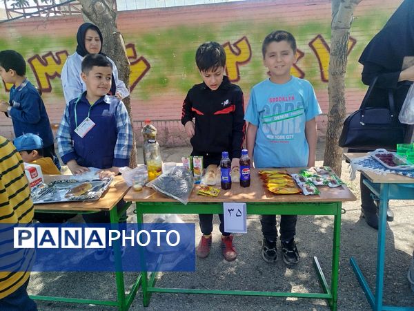 برگزاری بازارچه درون مدرسه‌ای در دبستان مبین شیروان