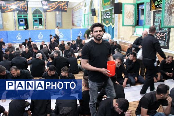 مراسم سوگواری ابا عبدالله در هیات رزمندگان اسلام شهرستان خرامه 