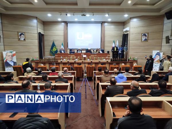 آیین تجلیل از برترین‌های فوتبال و فوتسال شهرستان کاشمر 
