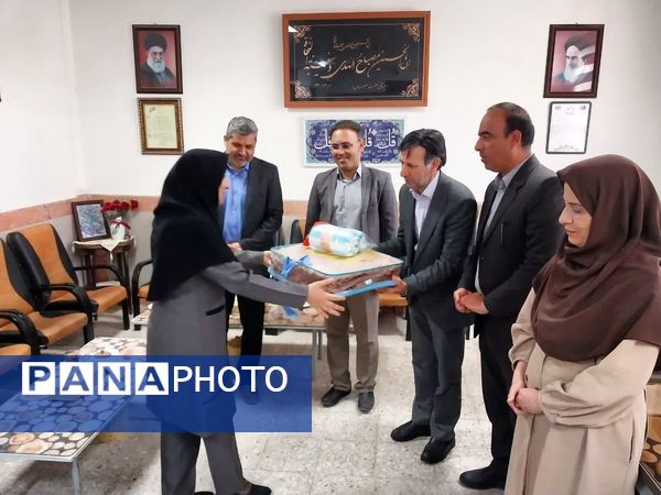 برگزاری مراسم سپاس معلم در خلیل آباد 
