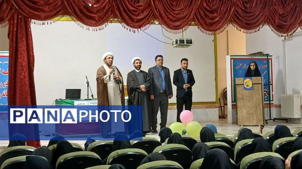 اختتامیه نمایشگاه مدرسه انقلاب اتحادیه انجمن‌های اسلامی شهرستان دلفان 