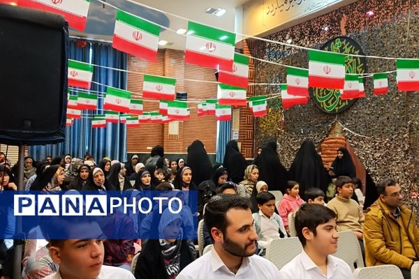 برگزاری جشن اتمام حفظ کل قرآن واعطای مدرک قرآنی به دانش آموزان و 