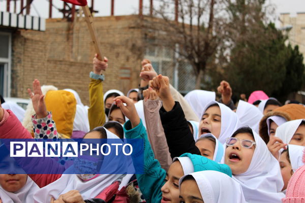 گرامیداشت حماسه ۹ دی در  شهر درق 