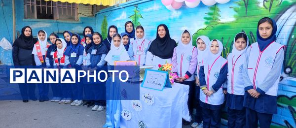 آیین افتتاحیه سفیران سلامت در مدرسه شهید خاقانی شهرستان شیروان