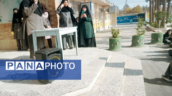 اجرای آزمایشات جذاب علوم در کاشمر