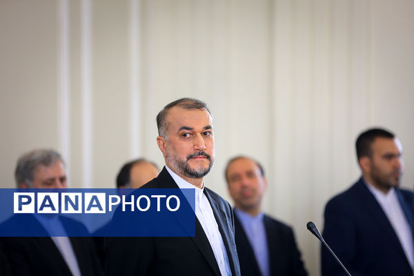 دیپلمات شهید