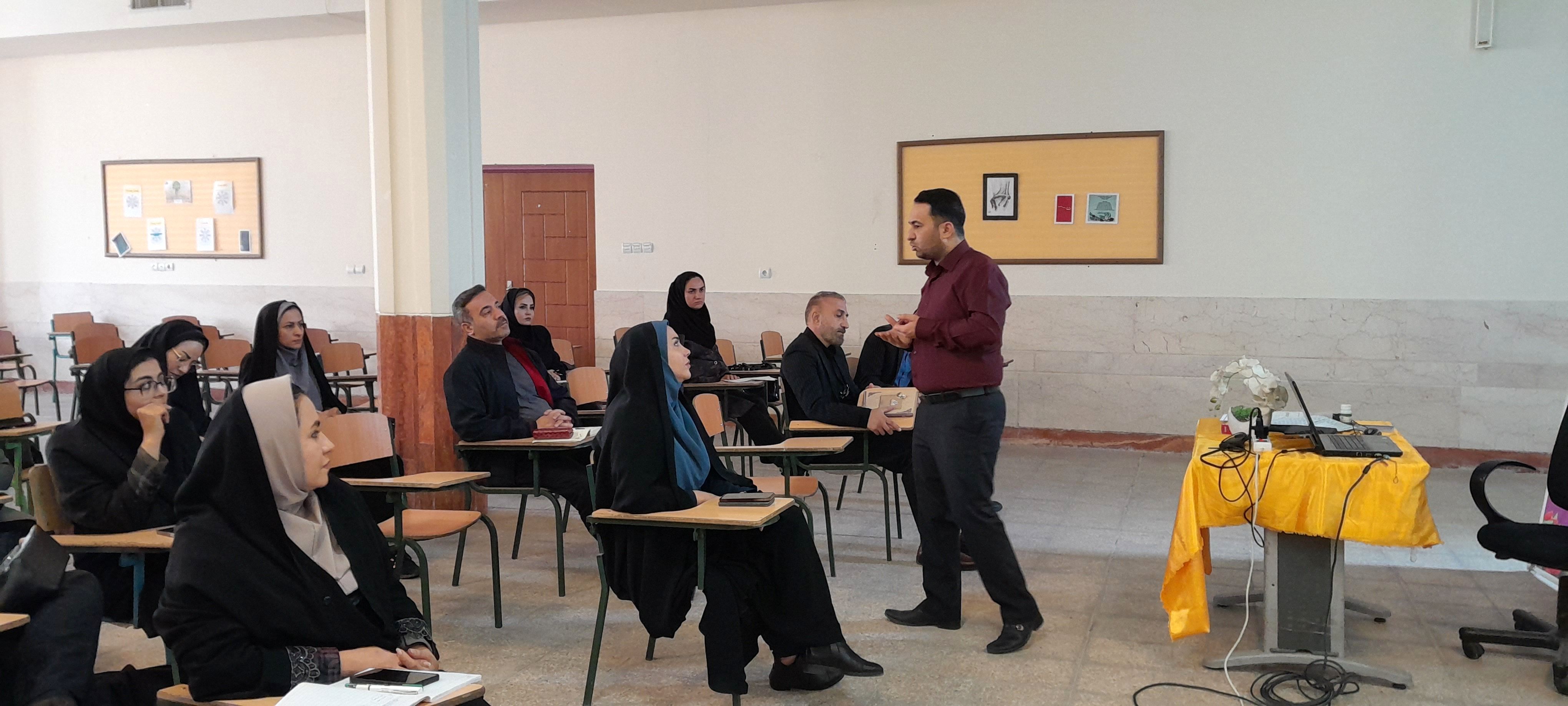 برگزاری جلسه توانمندسازی مدیران و معاونین اجرایی جدید‌‌الاستخدام  در شهرستان ملارد