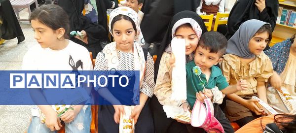 مراسم جشن سالروز میلاد امام هادی(ع) در کانون پرورش فکری شماره 4 قم