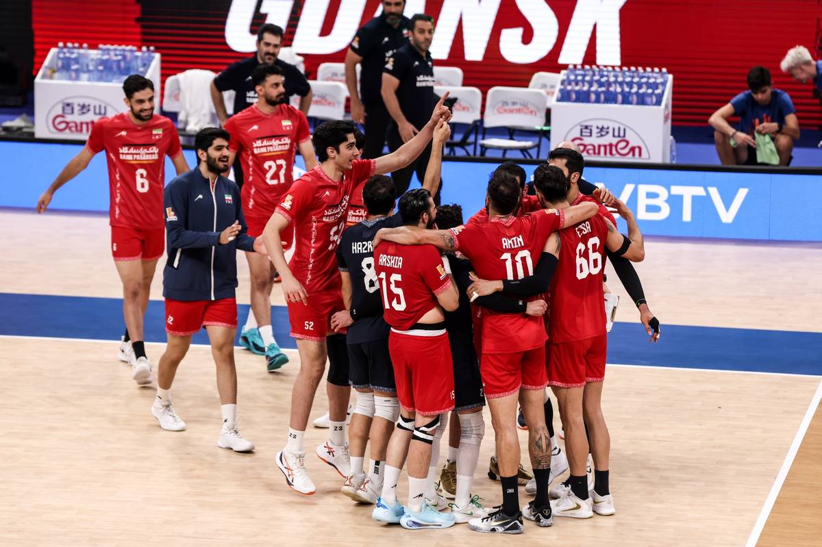 مردان والیبال ایران ۳۱ تیر وارد تهران میشوند