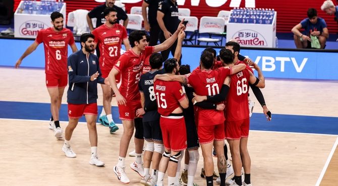 مردان والیبال ایران ۳۱ تیر وارد تهران می‌شوند