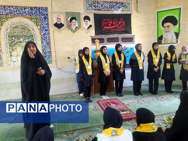 اردوی مهارتی تشکیلاتی پیشتازان دختر مقطع متوسطه اول ناحیه سه شیراز 