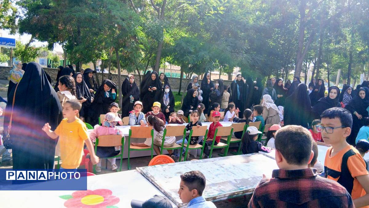 اجتماع دهه نودی‌های علوی در شهر بن