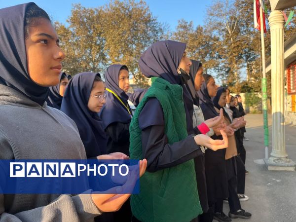 صبحگاه در مدرسه حضرت خدیجه (س) گرگان