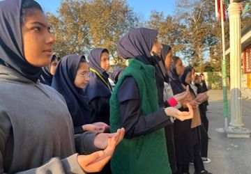 صبحگاه در مدرسه حضرت خدیجه (س) گرگان