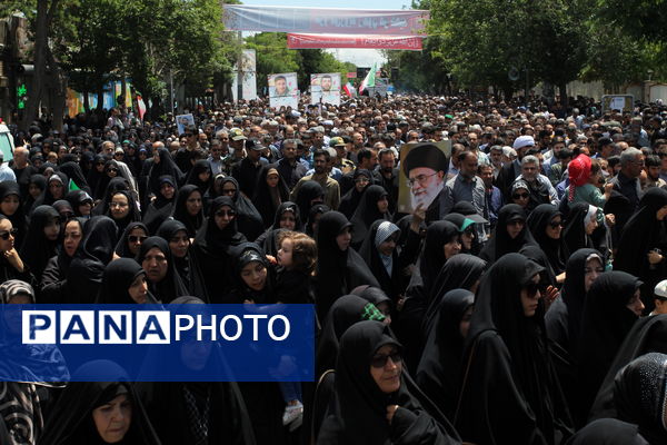 تشییع پیکر شهدای حمله رژیم صهیونسیتی به استان زنجان 
