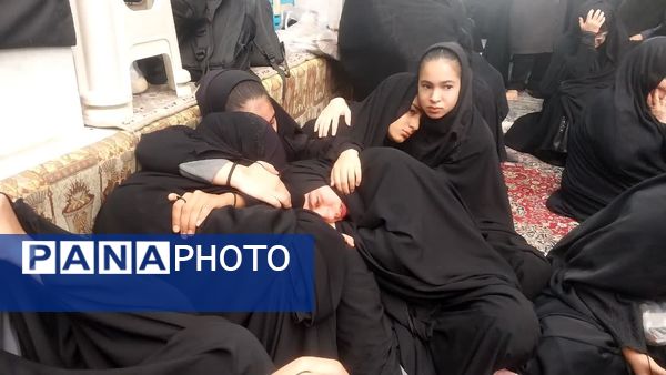 میزبانی دانش‌آموزان دختر شهرستان تفت از شهید گمنام